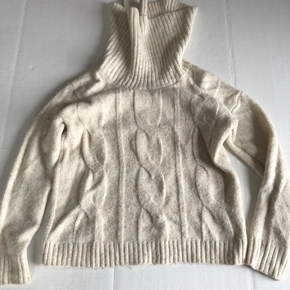Marled Beige Big Turtleneck Pullover Sweater Women's Sz XS A2705